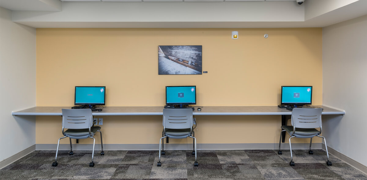 Packet Boat Landing Apartments Computer Area