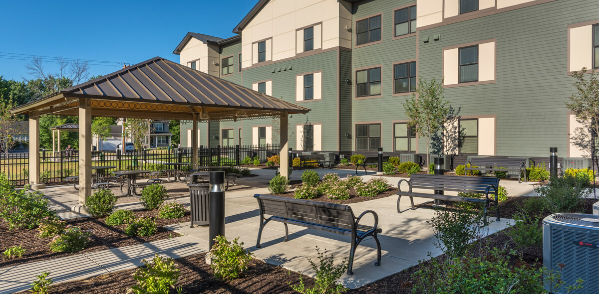 Packet Boat Landing Apartments Gazebo