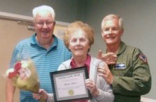 Twelve Oaks Shirley Receives Employee of the Month