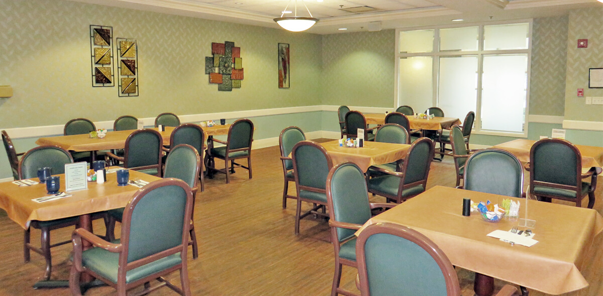 Woodcrest Commons DePaul Senior Living Dining Room