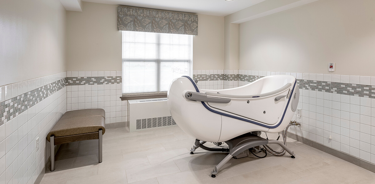 Wheatfield Commons DePaul Senior Living Tub Room