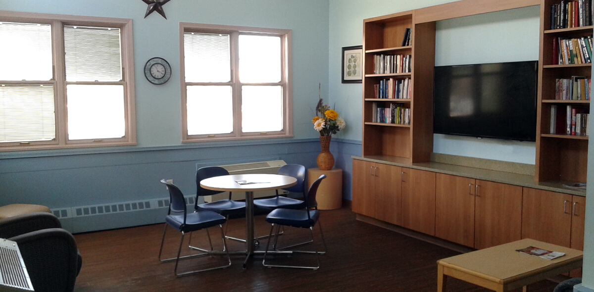 DePaul Kensington Square Community Residence Single Room Occupancy Program Lounge