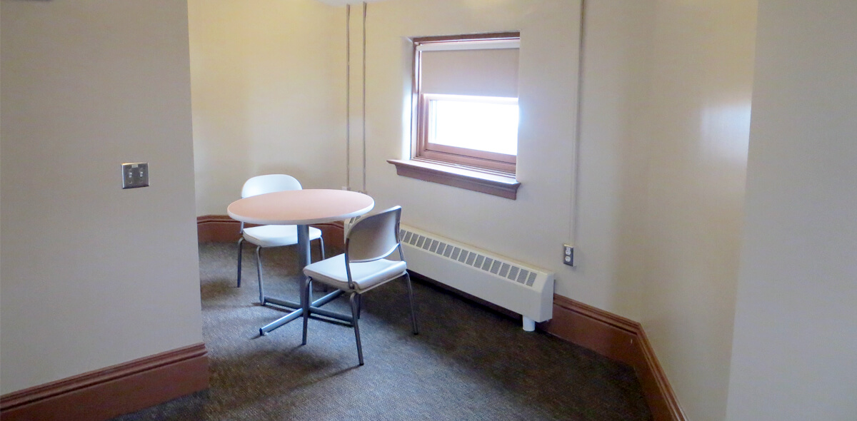 DePaul West Main Apartment Treatment Program Dining Area