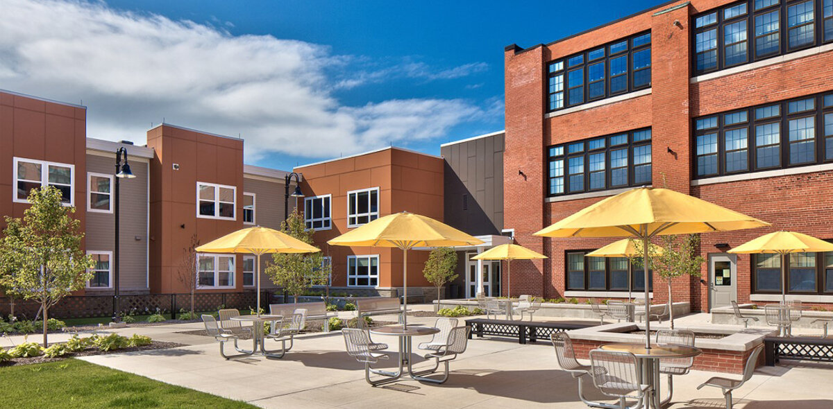 Knitting Mill Apartments Courtyard Perry